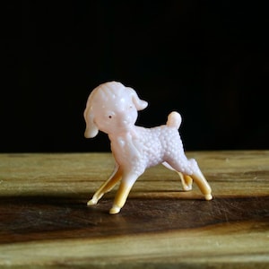 Vintage Pink Plastic Lamb Figurine, Kitschy Cute Spring Decor, Little MCM Embossed Baby Sheep with Splayed Legs, Collector Gift, Grannycore