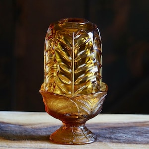 Vintage Amber Viking Cabbage Leaf Fairy Lamp, Bougie Entryway Decor, Fairy Light with Tulip Shaped Base, Collector Gift, Elegant Cottagecore