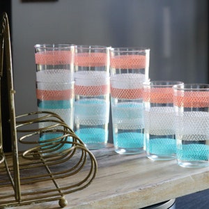 Vintage Anchor Hocking Geometric Tumblers with Carrier, Retro Kitchenalia, Pink White & Teal Drinking Glasses, Mid Century Kitchen Drinkware