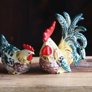 Large Vintage Rooster and Hen Salt & Pepper Shakers, Retro Kitchenalia, Glazed Chicken Shakers, Cottagecore Farmhouse, Host Gift, Grannycore
