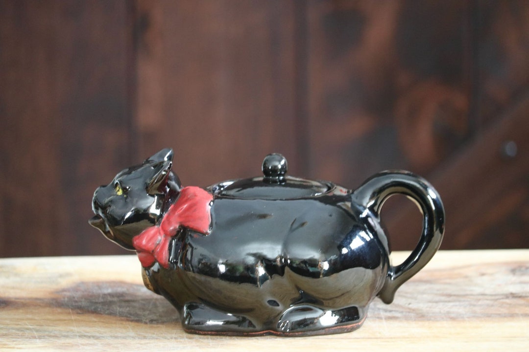 Vintage Black Cat Teapot, Retro Kitchenalia, Cute Redware Cat Tea Pot