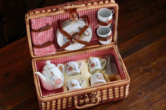 picnic tea set