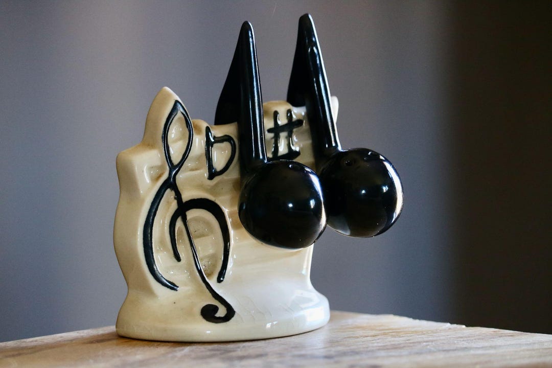 Vintage Musical Note Salt and Pepper Shakers, Retro Kitchenalia ...