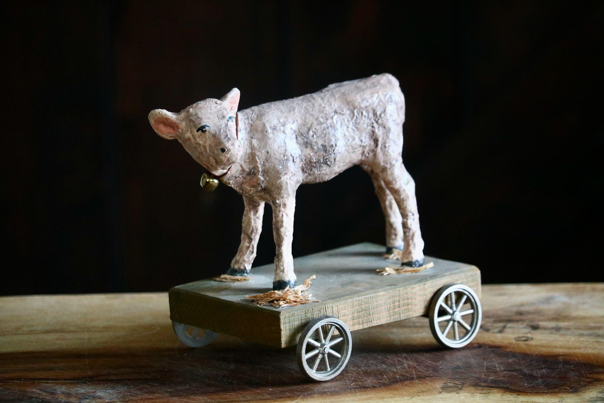 小物 forme Post wellet (Baby calf) SMALL Vintage Calf Pull Toy, Primitive Spring & Easter Decor