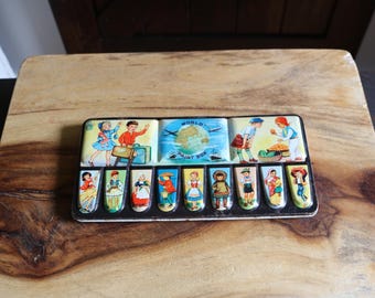 Vintage Tin Lithograph World Paint Box, Retro Child Themed Collectible, Hinged Metal Paint Box with Children from Different Countries on Lid