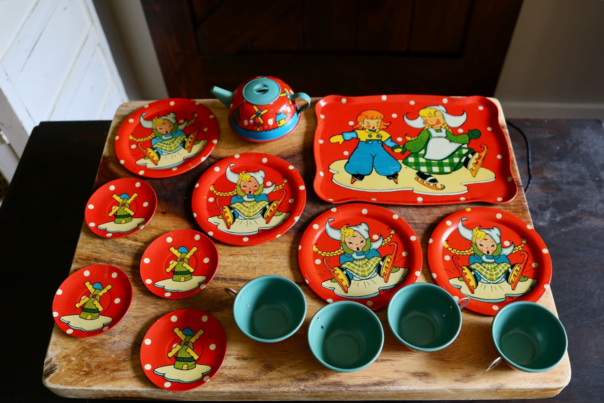 Vintage tin sale tea set