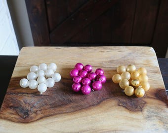SMALL Glass Feather Tree Ornaments, Vintage Christmas Decor, CHOOSE White, Hot Pink or Gold, Retro Holiday Bulbs, Crafter Gift, Grannycore