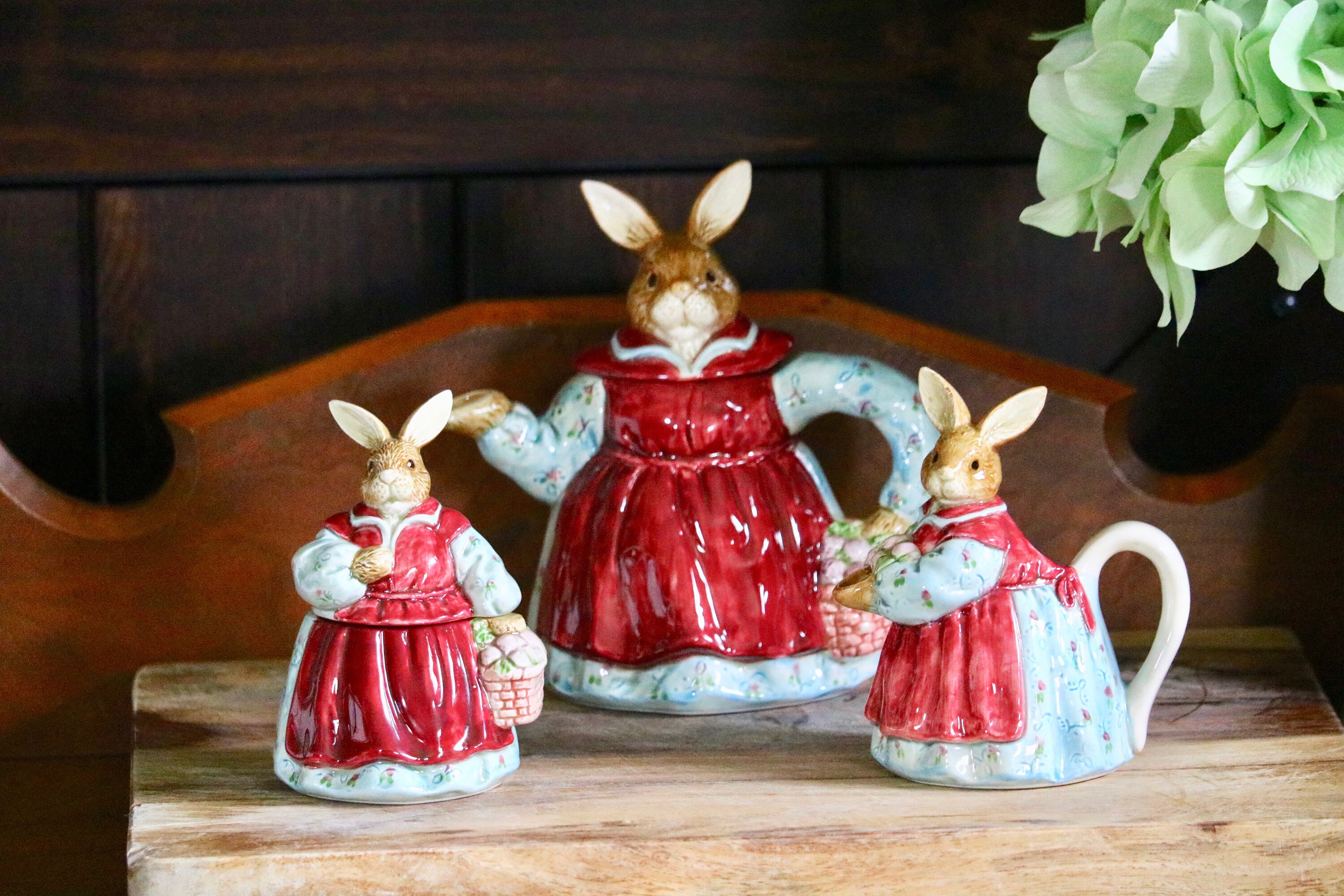 bunny rabbit tea set