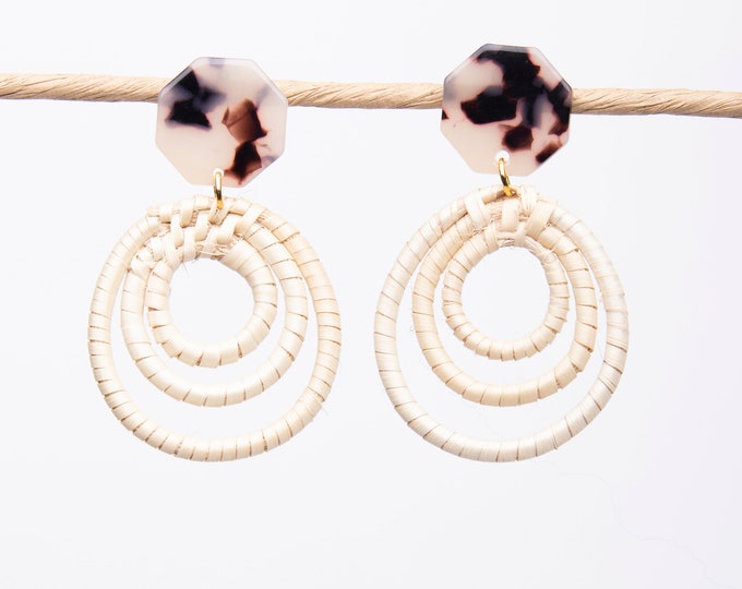 Rattan earrings, Rattan post earrings, statement earrings, summer earrings, spring earrings