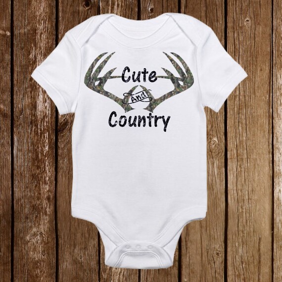 Personalized Name Camo Deer Daddy/'s Hunting Buddy Pink Baby Girl Onesie Gift