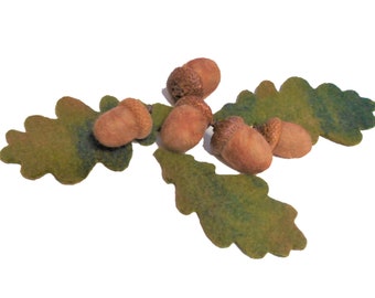 5 acorns and 3 leaves, fine merino wool, felted, autumn decoration