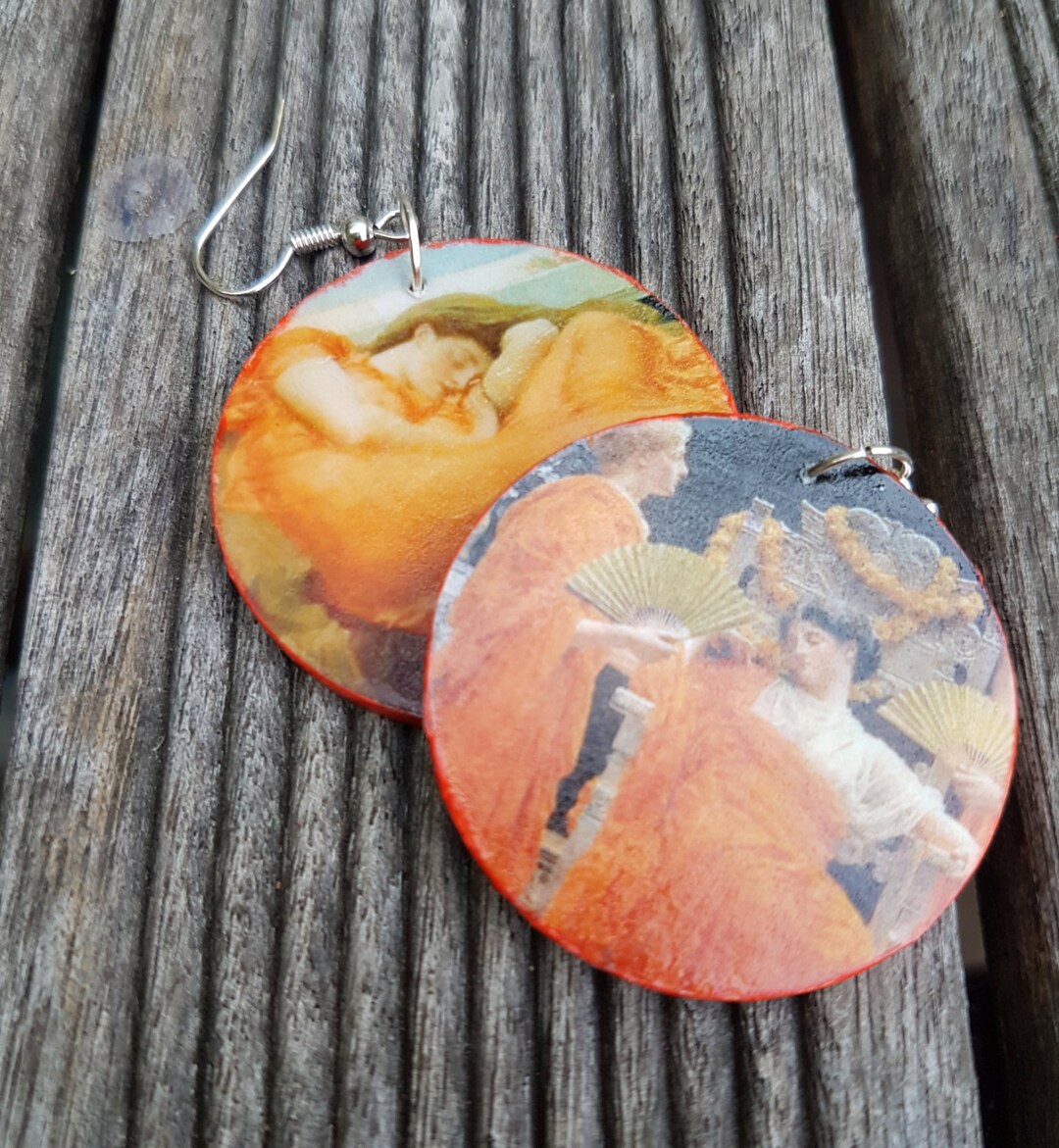 Sleeping Beauty Pre-raphaelite Art Round Light Wooden - Etsy