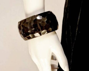 Vtg 20s Art Deco Brutalist Black Bakelite Stretchy Wide Chunky Cuff Bracelet-Hand Carved  Phenolic Resin Segmented Sections.