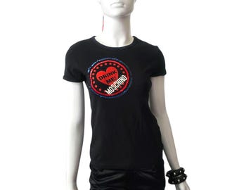 Vtg Y2K Moschino Pop Art Iconic "Drink Me" T-shirt - Black with Red Sequins.