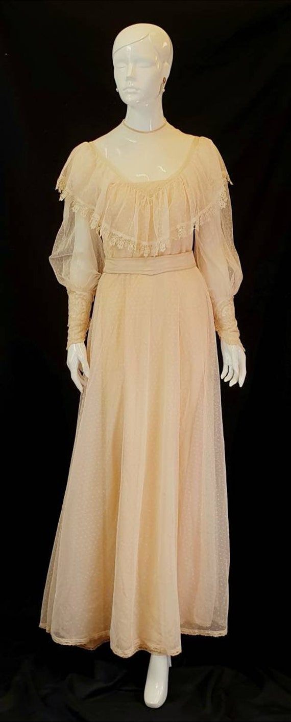 Vtg 30s Blush Pink Fine Tulle w Antique Lace Roma… - image 4