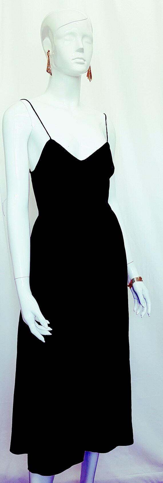 Vtg 70s PRUE ACTON Black Fine Silk Fitted Triangl