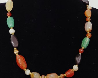 Vtg 60s Mixed Gemstone Necklace Semi Precious Polished Gemstone Beads of Agates, Onyx, Carnelian, Chrysoprase, Adventurine and Quartz