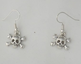 Skull and cross bones earrings, gothic pirate skull earrings gift, spooky Halloween earrings gift, sterling silver earrings