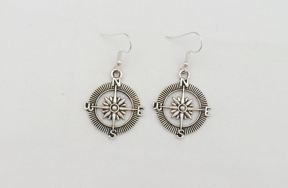 Compass earrings, travelling gift, gap year gift, graduation gift for her, travel lover earrings, sterling silver compass earrings