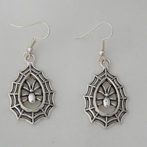 Halloween spider web earrings, creepy insect earrings, gothic earrings, Halloween costume jewellery gift, animal earrings, sterling silver