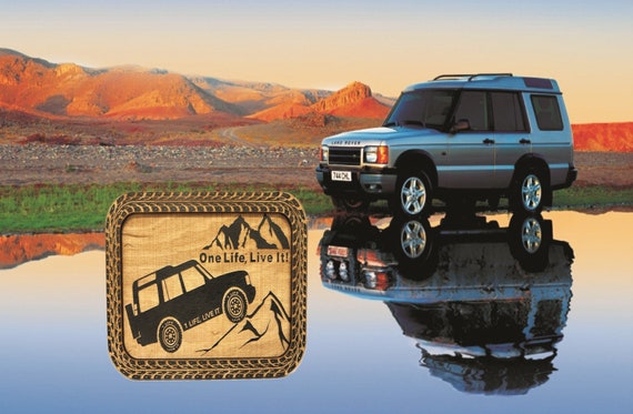 Landy wooden key holder / wall plaque      one life live it land rover discovery off road we can personalise on request