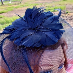 Navy Blue Fascinator Derby Race Bridal Church Hat. Wedding Tea Party Mini Hat.Costume Feather  Hair Clip Head Accessory. Funeral Headpiece