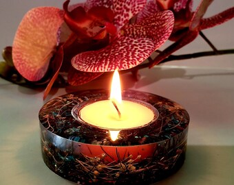 Custom Flower Petal Tea Light Holder: Resin Wedding Keepsake
