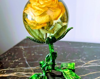 Custom Flower Preservation: Resin Sphere Keepsake, Wedding Bouquet, Memorial