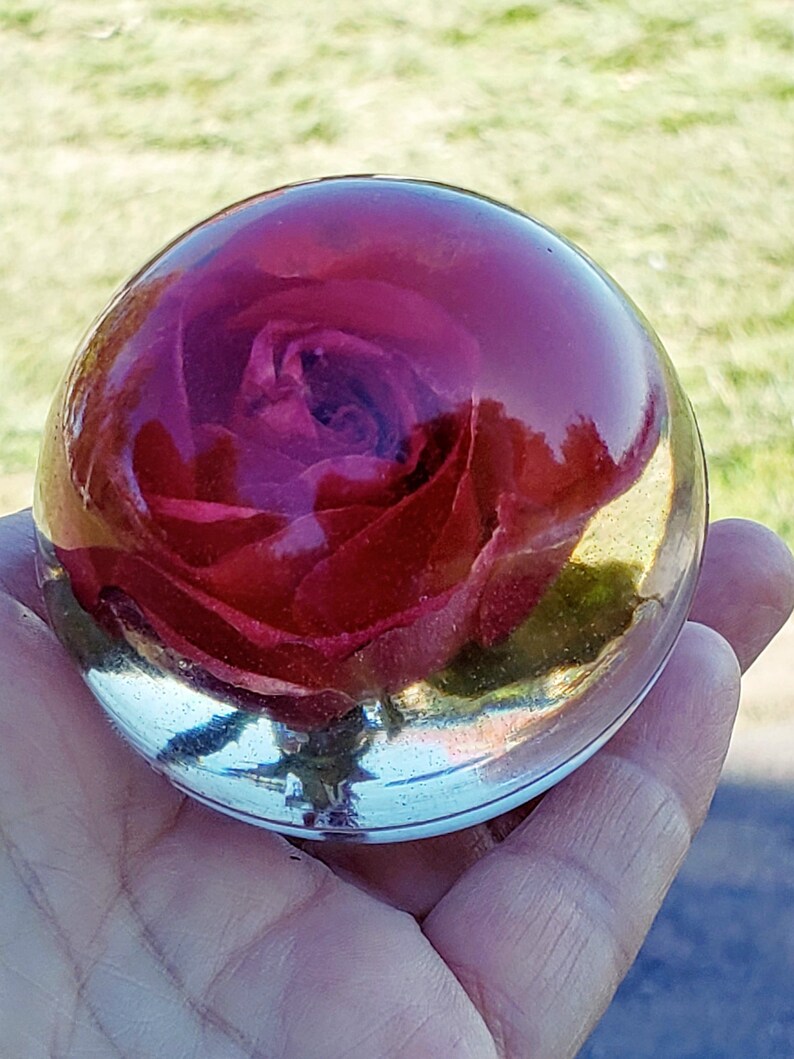 Red Rose Resin Orb Paperweight A Thoughtful Gift for a Loved Etsy