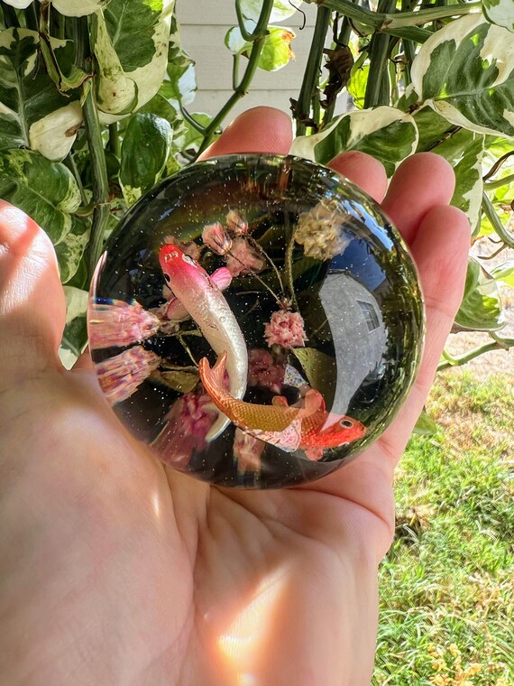 Koi Fish Bowl Diorama: Miniature Resin Aquarium Keepsake - Etsy 日本