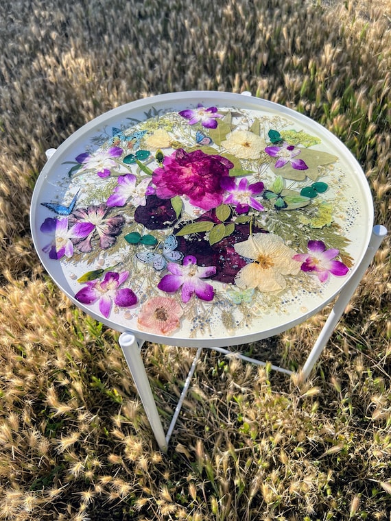 Pressed Dried Wedding Flowers Bouquet Resin Frame. Flowers Preservation.  Preserved Wedding Funeral Flowers. Pressed Flowers Frame.