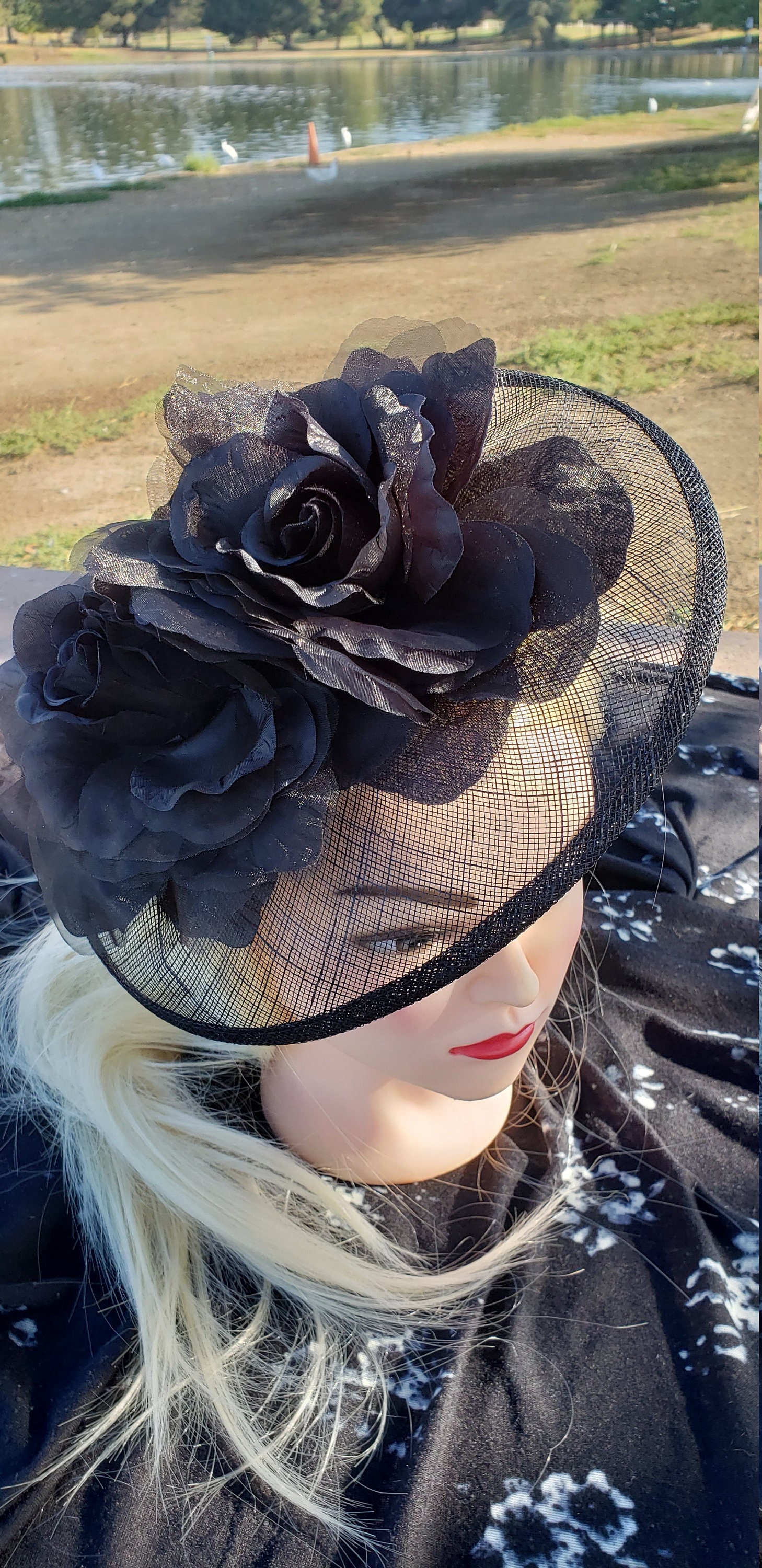 Adjustable Sinamay Fedora Fascinator Hat with Flower Feather Decor Cream Sinamay Rose Flower Feather Hat Fascinator Races  main image 3