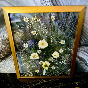 Wedding Bouquet Preservation, Pressed Flowers, Custom Floating Frame, Bridal Bouquet Preservation, Wedding gift, Keepsake, Framed flowers