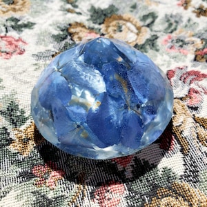 Blue Hydrangea Resin Paperweight: Diamond Shaped Desk Decor