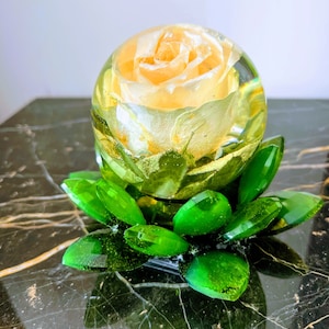 Custom Flower Preservation: Resin Sphere Keepsake, Wedding Memorial (2 1/4&quot;)