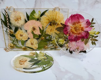 Pressed Dried Wedding Flowers Bouquet Resin Frame. Flowers Preservation. Preserved Wedding Funeral Flowers. Set of 3 Pressed Flowers Frames.