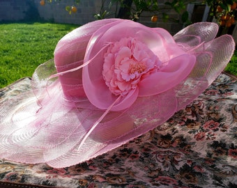 Pink Crinoline Tulle Breathable Women Summer Sun Hat Kentucky Derby polyester feather wide brim floral women hats Wedding Fascinators