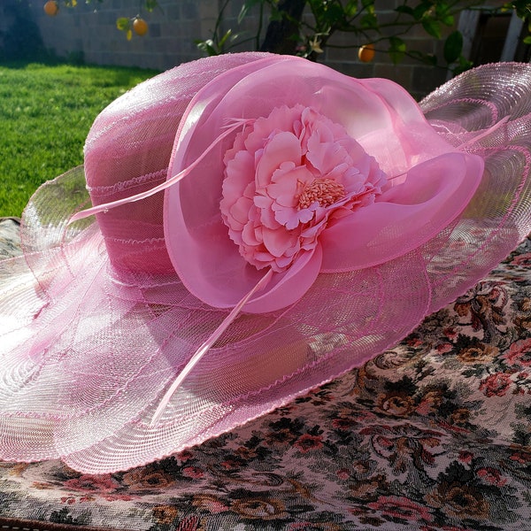 Pink Crinoline Tulle Breathable Women Summer Sun Hat Kentucky Derby polyester feather wide brim floral women hats Wedding Fascinators