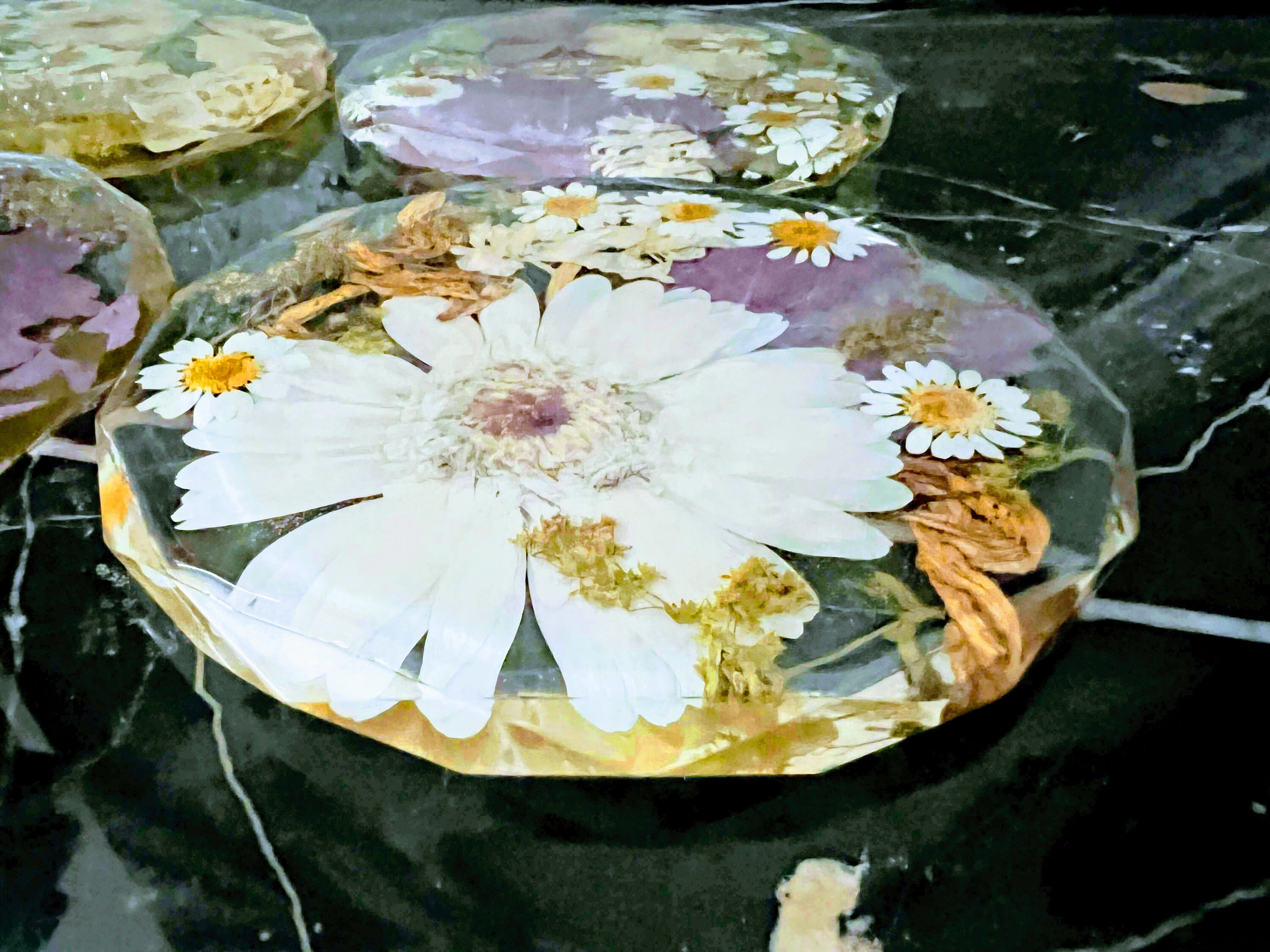 Resin Coaster Made Using Dried Flower Petals, Wedding Flowers, Memorial  Service Flowers. Funeral Flowers, Special Occasion Flowers. 