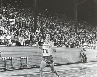 Steve Prefontaine exhibition poster - motivational quote - famous athlete - runner black white portrait photography - marathon - art print
