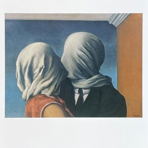 Pôster da exposição Rene Magritte - Os Amantes - surrealista - artista belga - beijo - artista de museu - impressão artística
