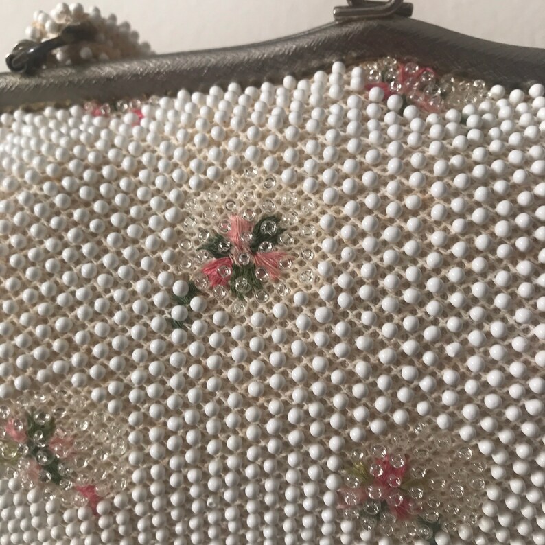 Vintage Corde Bead Handbag with handle 1960s