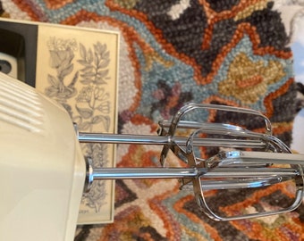 Vintage Sears Stand-up Mixer With Two Bowls -  Finland