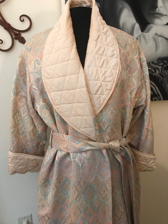 Vintage Elegant TKF Robe