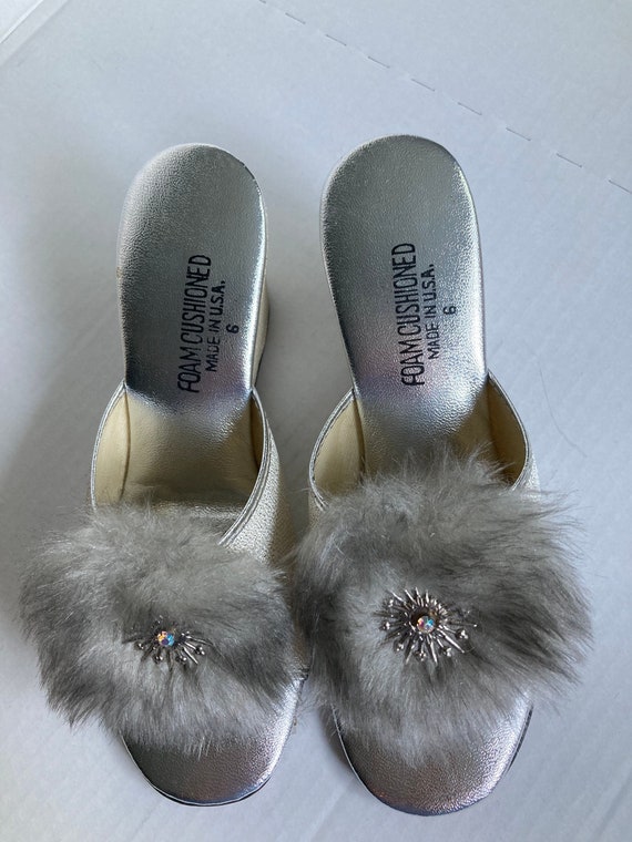 Vintage boudoir slippers 1960s Gem