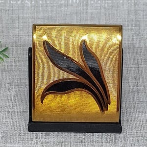 Yardley Compact ~ Gold Tone with Black Leaves