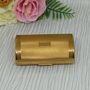 Kigu Cigarette Case ~ Gold Tone with Engine Turned Pattern & Blank Cartouche ~ Mid Century Lipstick Holder