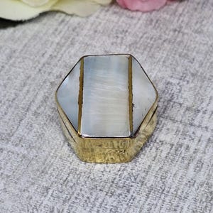 Pill box ~ Brass with Mother of Pearl Lid
