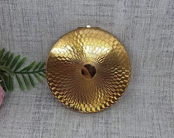 Stratton Powder Compact ~ Gold Tone with Sparkly Zigzag Lines ~ Scone or Corona Shape