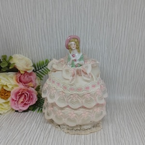 Porcelain Half Lady Doll ~ 1920s 1930s Pin Cushion